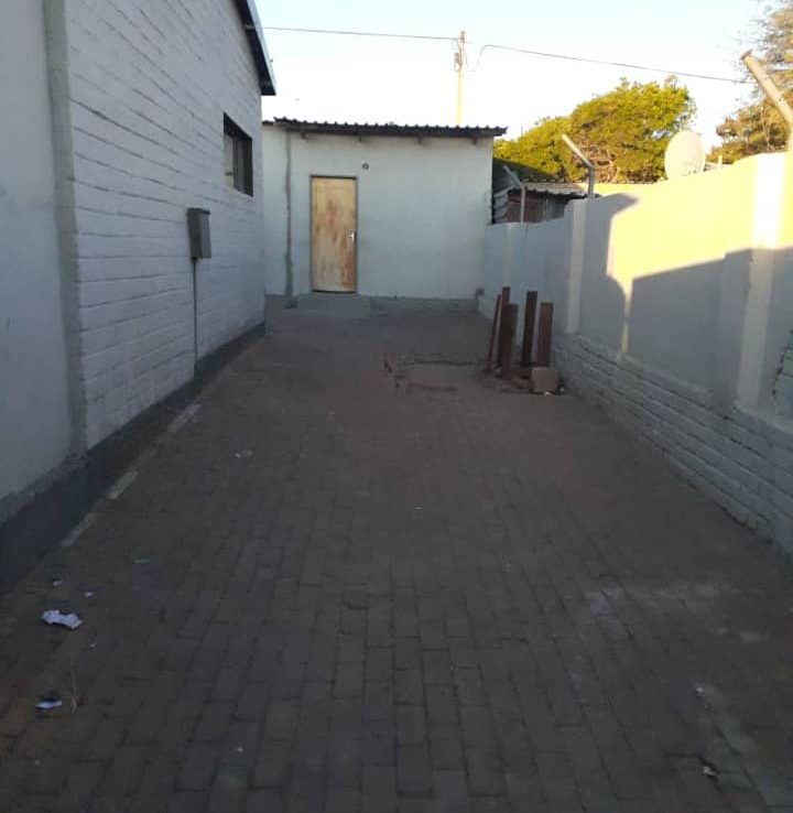 2 bedroom house in Soweto Real Estate Namibia