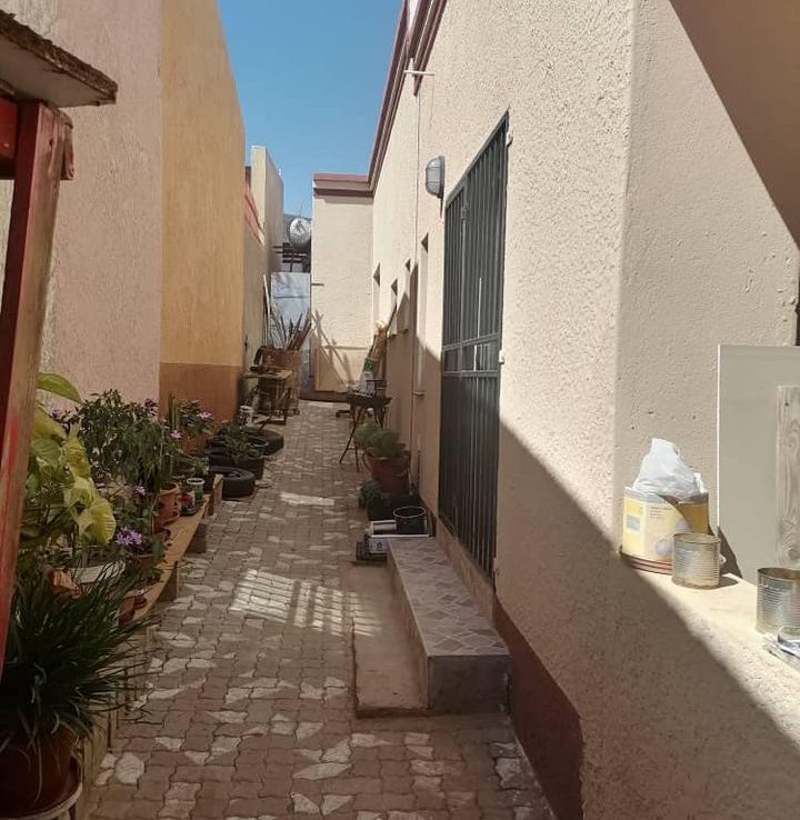 FREESTANDING FAMILY HOUSE FOR SALE!!! WINDHOEK, Rocky Crest Real